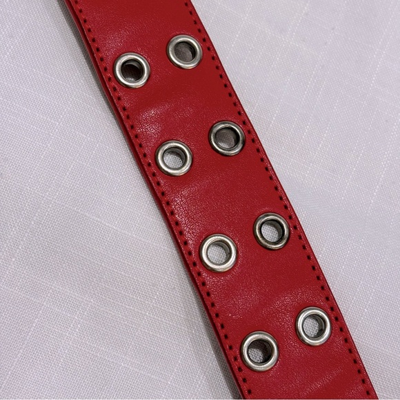 Vintage Leather double grommet belt unisex size Small - Picture 3 of 6